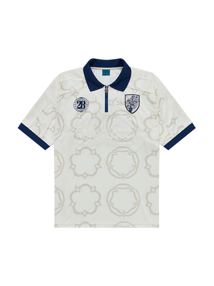 28 x Classic Football Shirts Jersey White